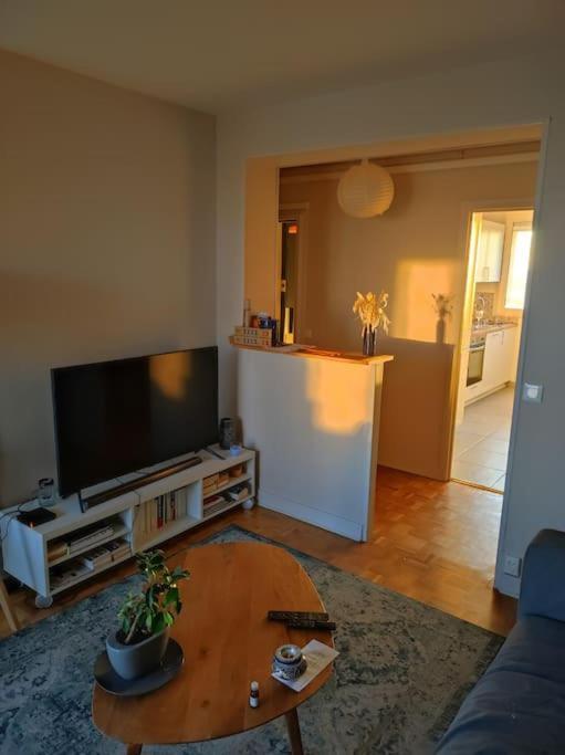 Superbe Appartement Lumineux Avec Vue Imprenable Тур Екстериор снимка