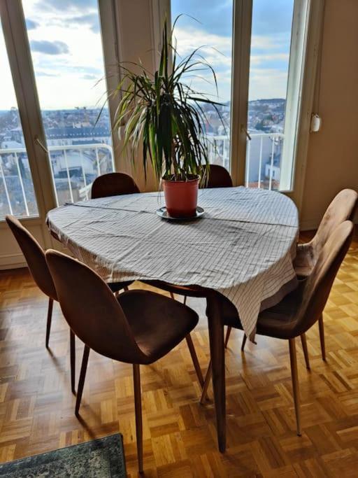 Superbe Appartement Lumineux Avec Vue Imprenable Тур Екстериор снимка